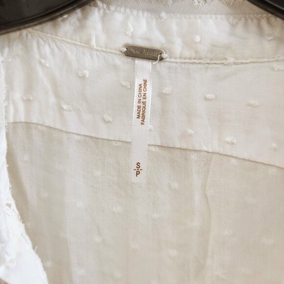 Free People sz S Swiss Dot Everyday Every Girl Lace Top Button Down Blouse Rayon - Picture 5 of 16